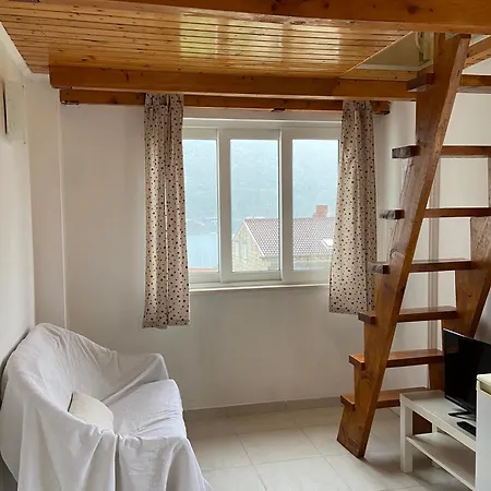 Rose Garden * Mokosica